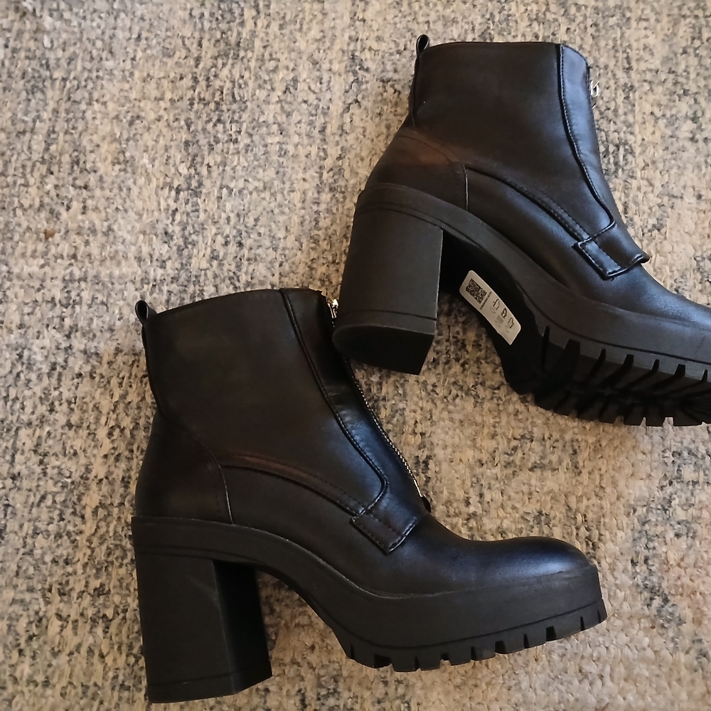ASOS Missguided Black Platform Moto Punk Ankle Boots With Zip Front Size- 6/4 UK - Picture 5 of 7